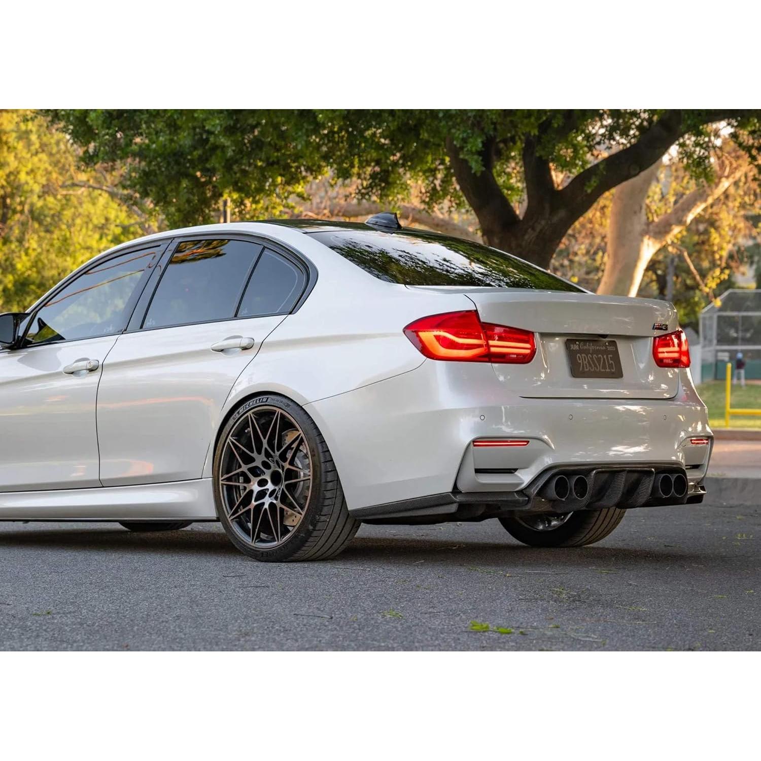 Luz Reflectora LED iJDMTOY Roja para Parachoques BMW F80 M3 F82 M4