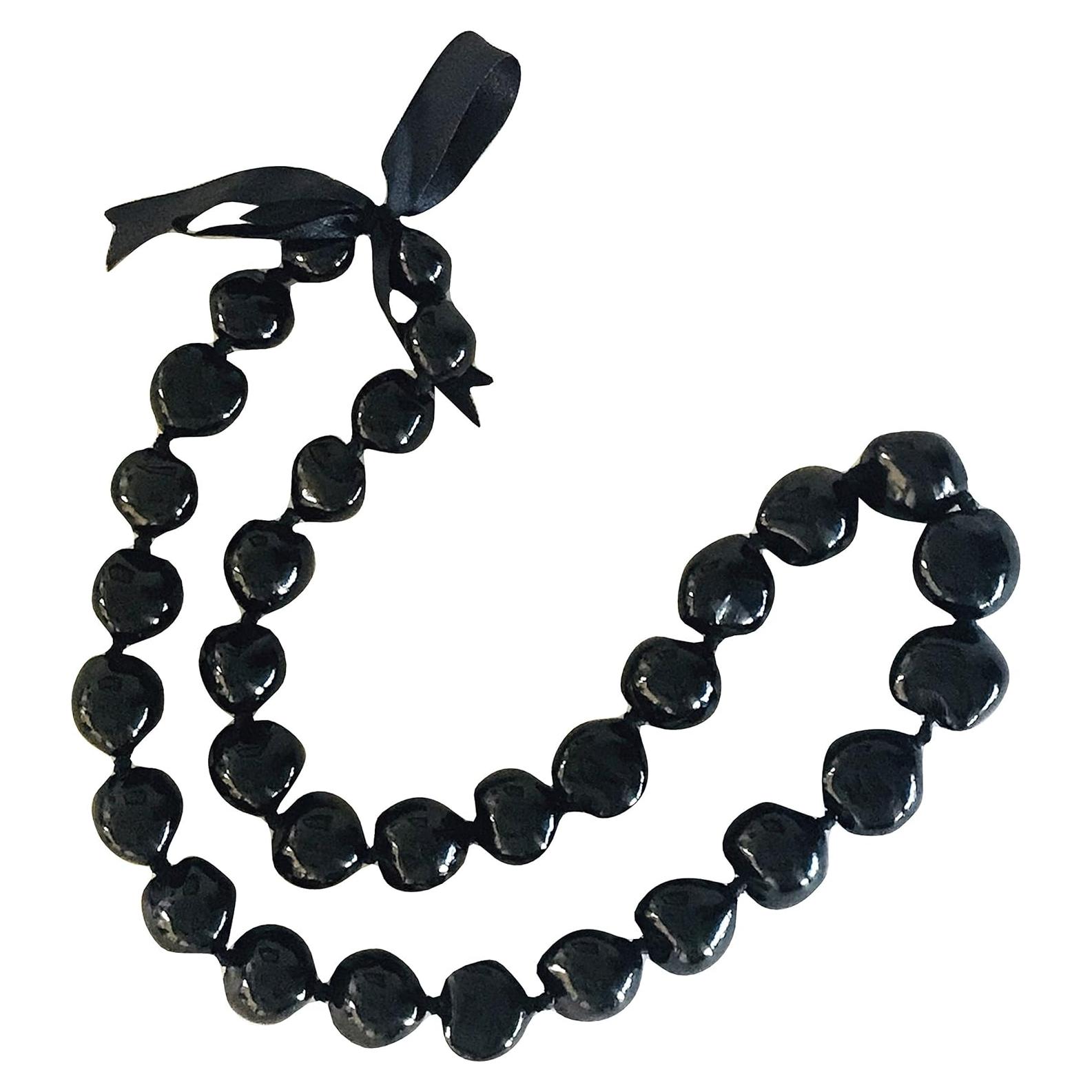 Collar de Nuez Kukui Negro 32 Piezas da Hawaiian Store