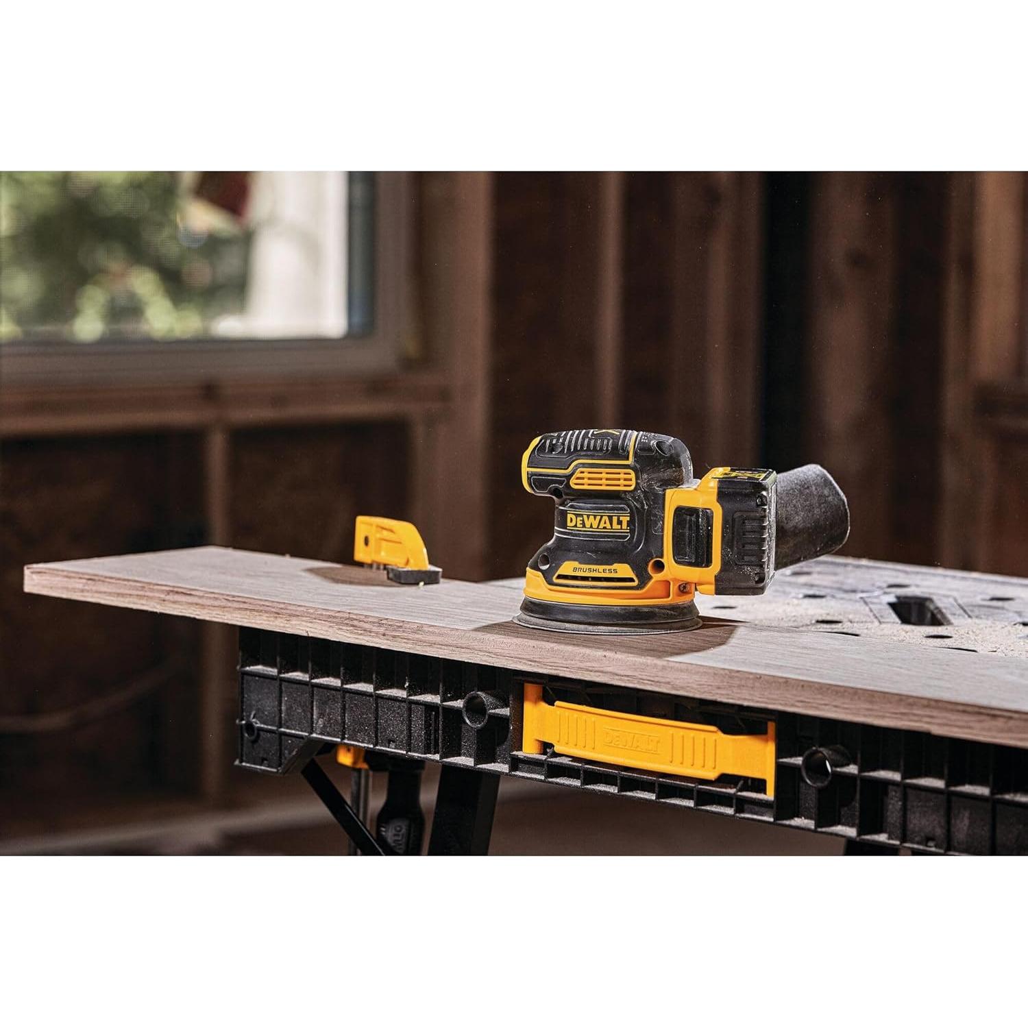 Lijadora Orbital DEWALT 20V MAX 5" Sin Cable DCW210B