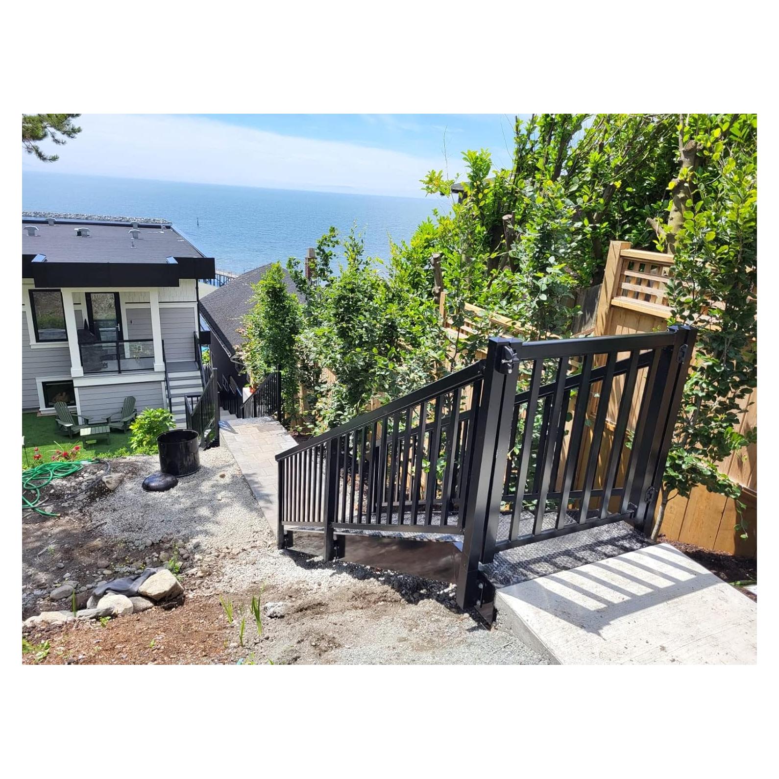 Kit de Puerta Aluminio Ligero MOUNTWEST 121,92x106,68 cm Negro