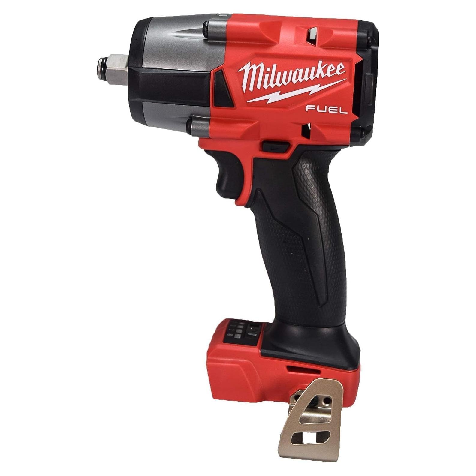 Llave de Impacto Milwaukee M18 18V 1/2" Sin Escobillas