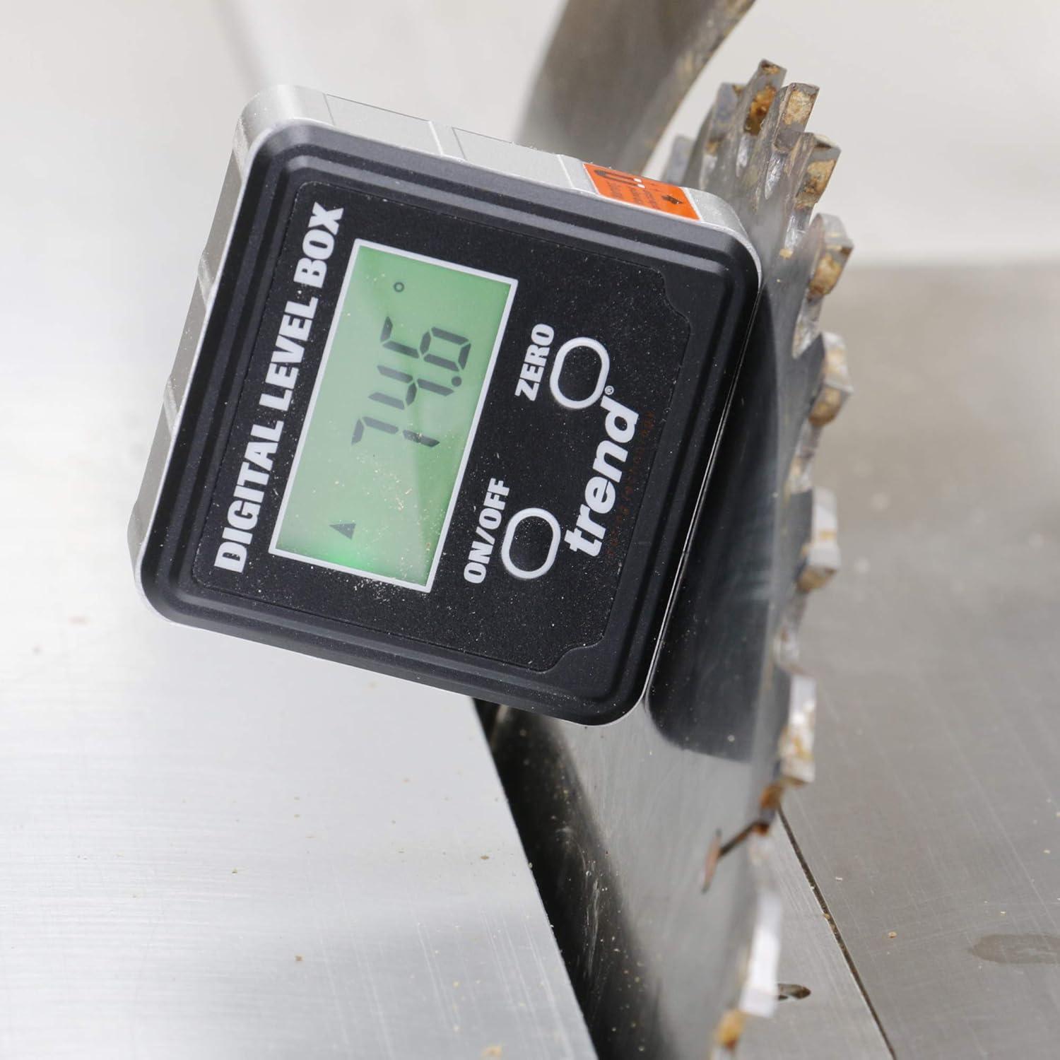 Caja de Nivel Digital Trend DLB con Base Magnética y LCD