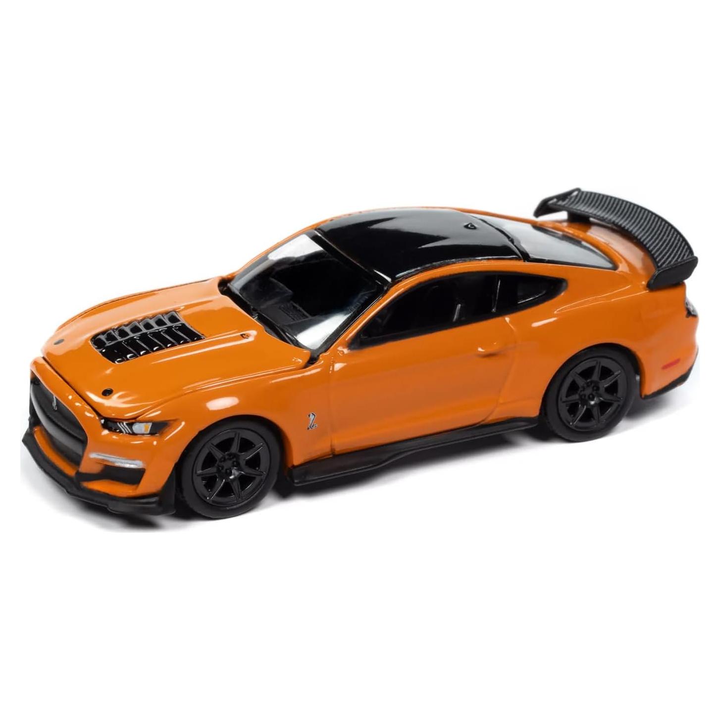 Coche Diecast 1:64 GT500 2021 Auto World Naranja Carbono