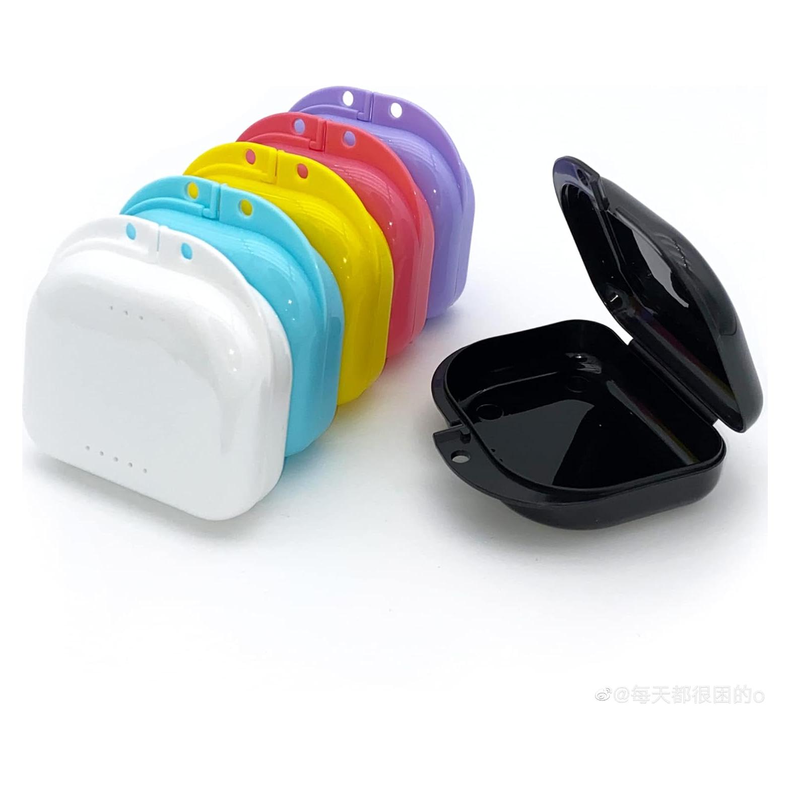 Estuche para Retenedores Hoewina 6 Pcs Colores Variados 8x8.1 cm