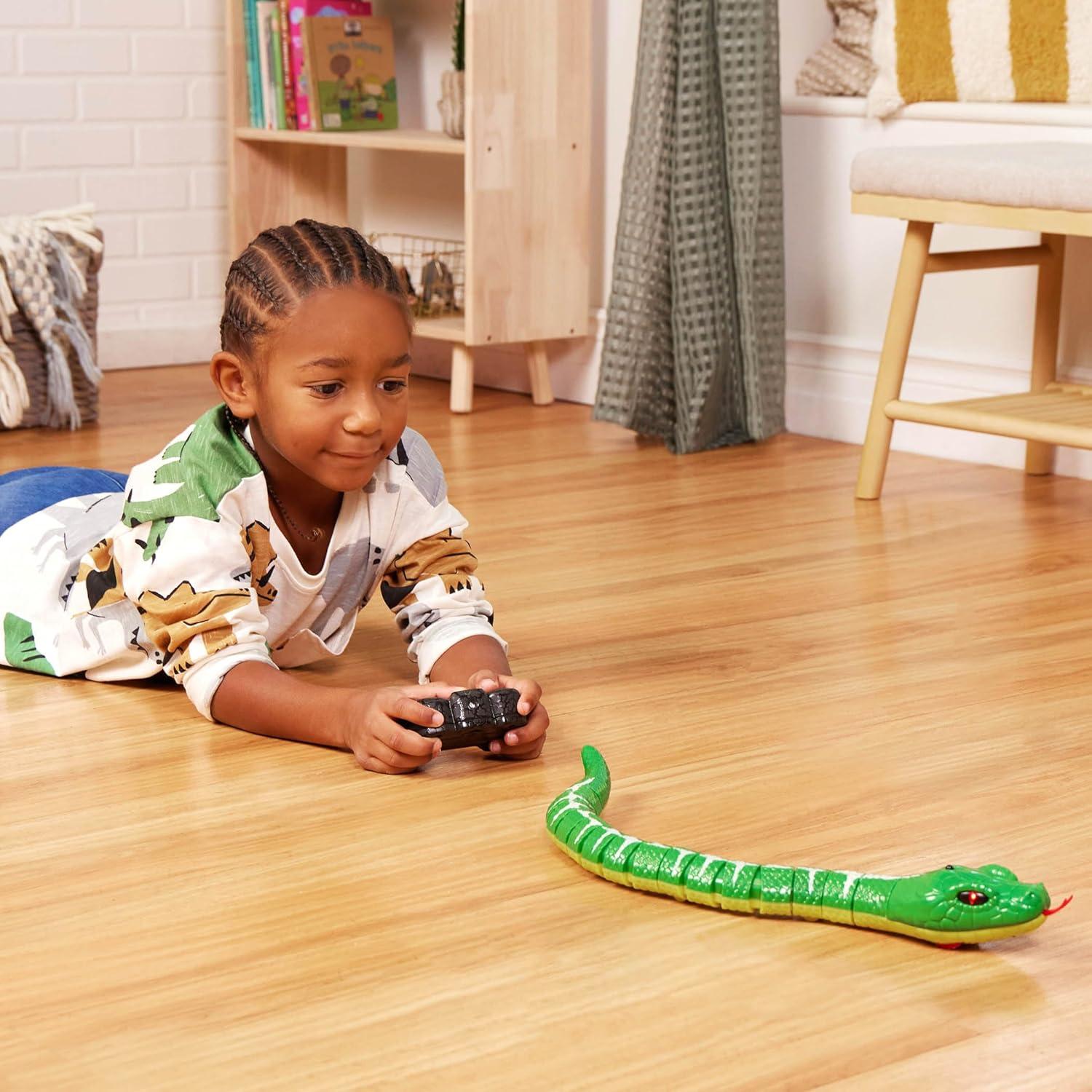 Serpiente Control Remoto Terra by Battat Boa Esmeralda