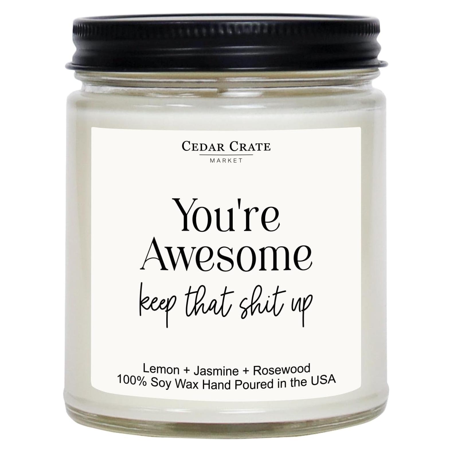 Vela Aromática de Soja 255g Cedar Crate - Flor de Jazmín