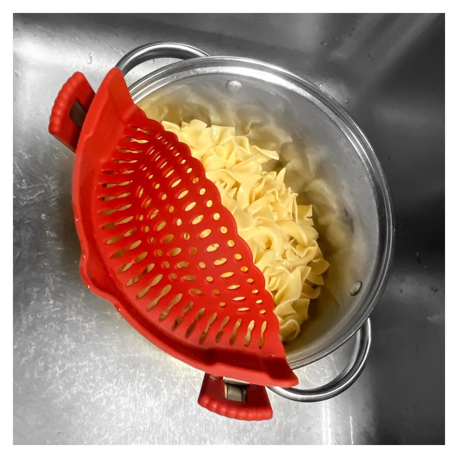 Colador de Silicona Norpro 23.5 cm Rojo Práctico