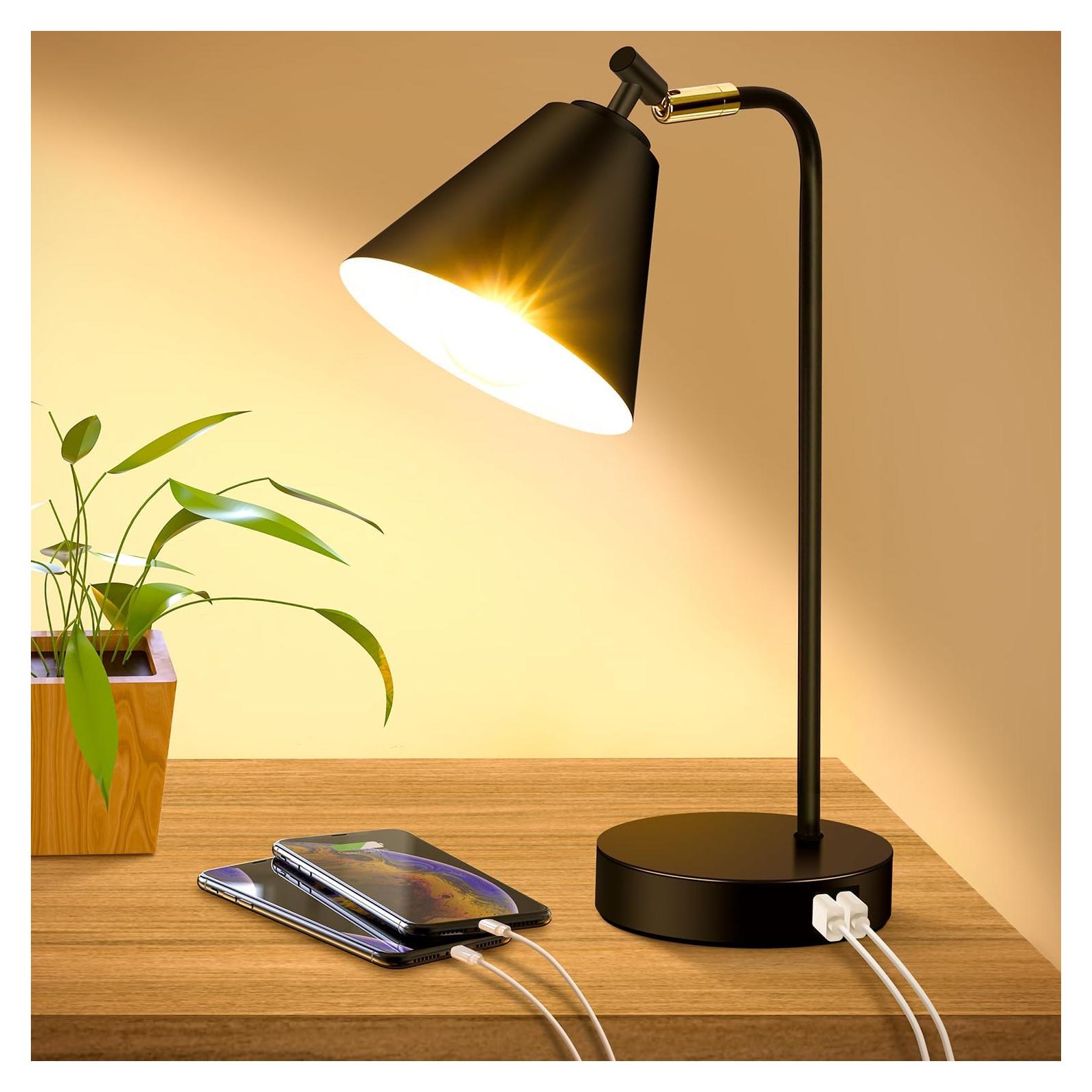 Lámpara de Escritorio Regulable Brightever con USB y AC