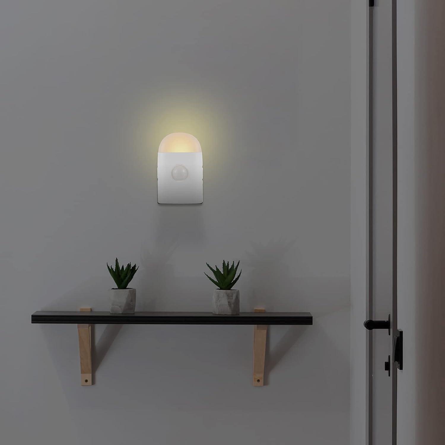 Luz Nocturna LED Rengmot con Sensor de Movimiento 500mAh