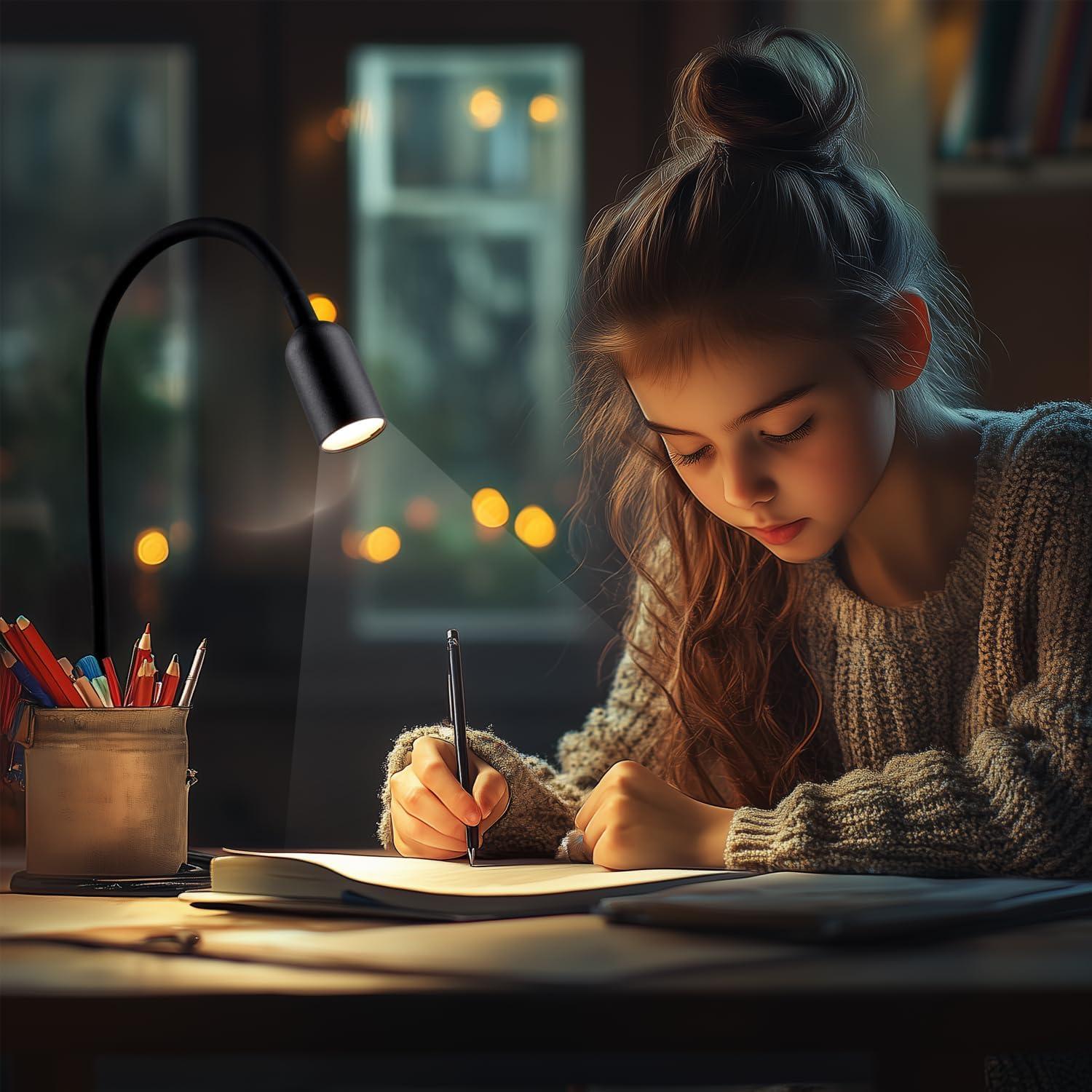 Luz LED de Lectura Clip-On DAMI con Cuello Flexible 3W