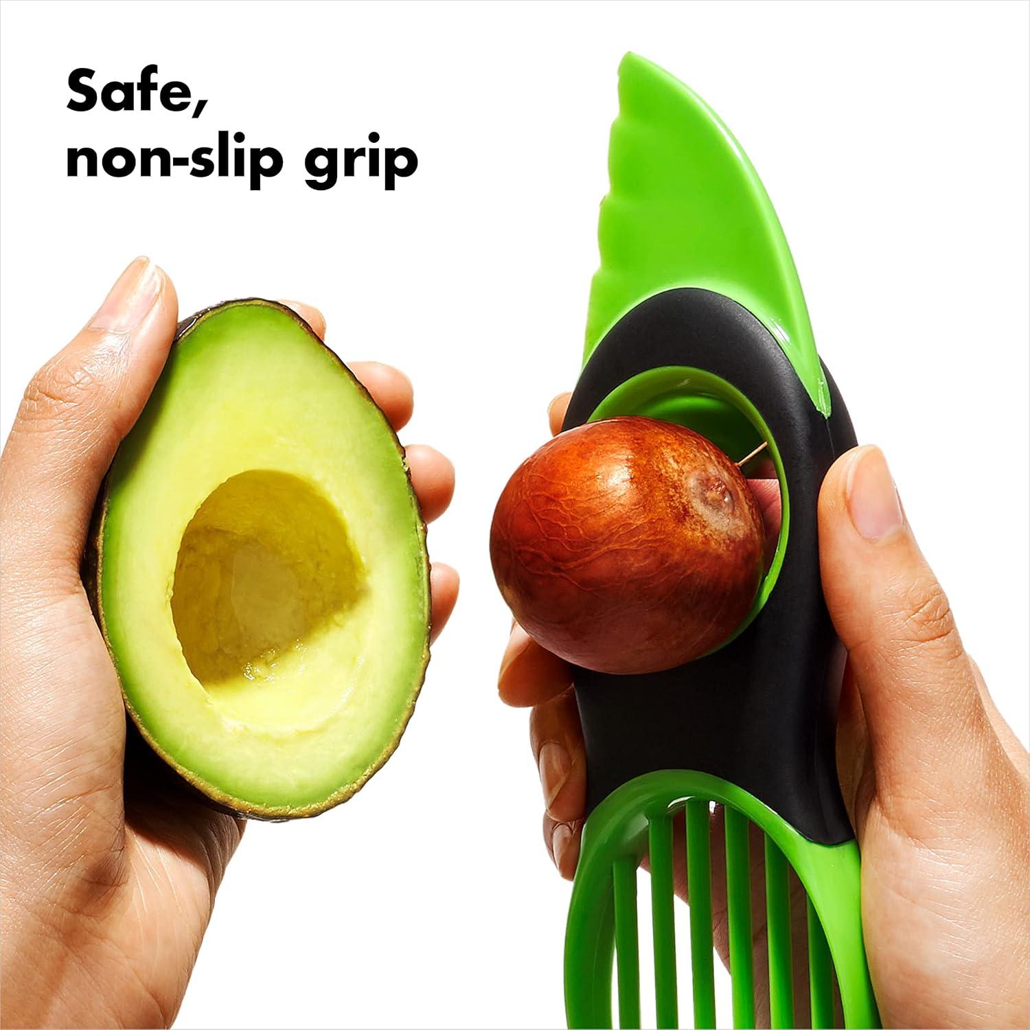 Cortador de Aguacate OXO Good Grips 3 en 1 Verde