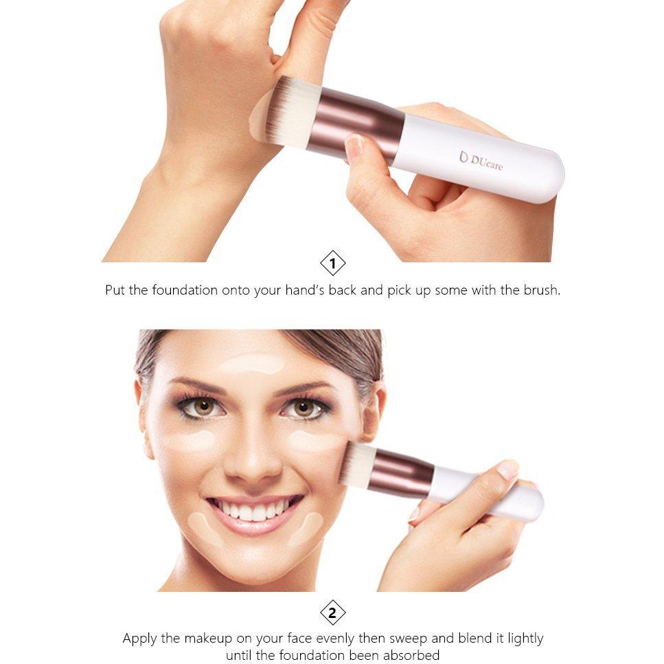 Brocha de Fundación DUcare Kabuki Sintética Rosa Dorado