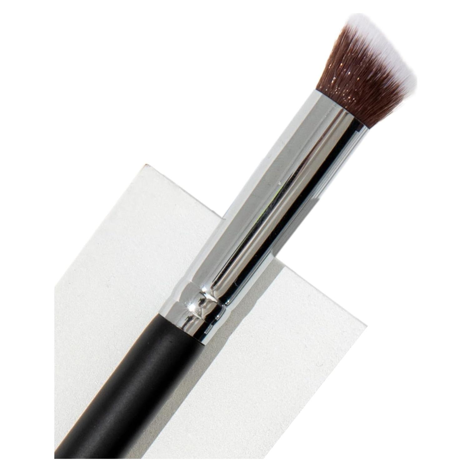 Pincel de Contorno Mini Kabuki Beauty Junkees 17.78 cm