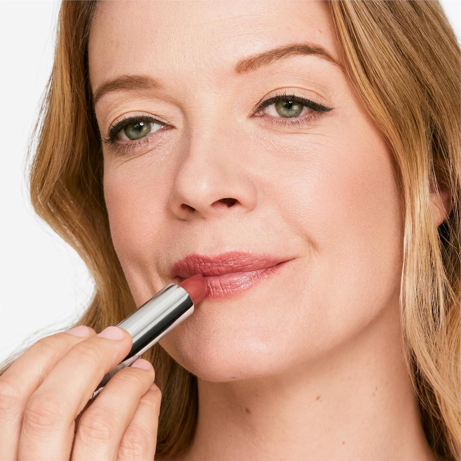 Labial Hidratante Clinique Dramáticamente Diferente 44 Frambuesa