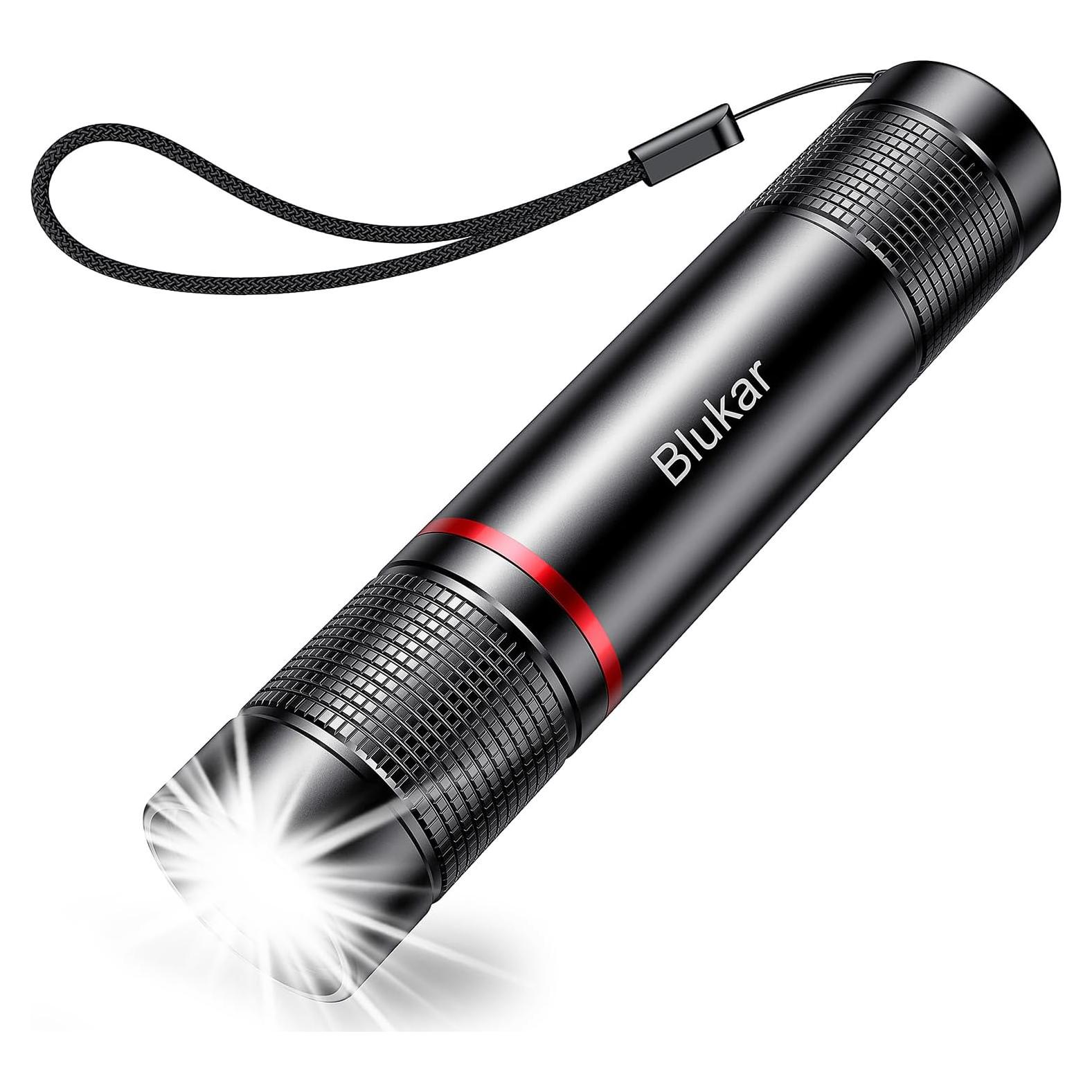 Linterna Recargable Blukar K9132 LED Zoomable 1800mAh