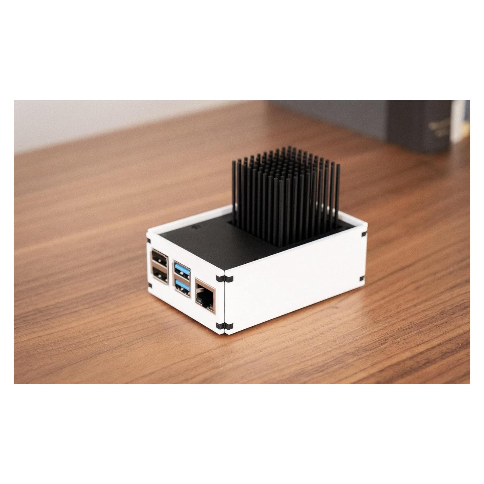 Carcasa Minimalista Dickson Chow SQ1 para Raspberry Pi 4B Blanca