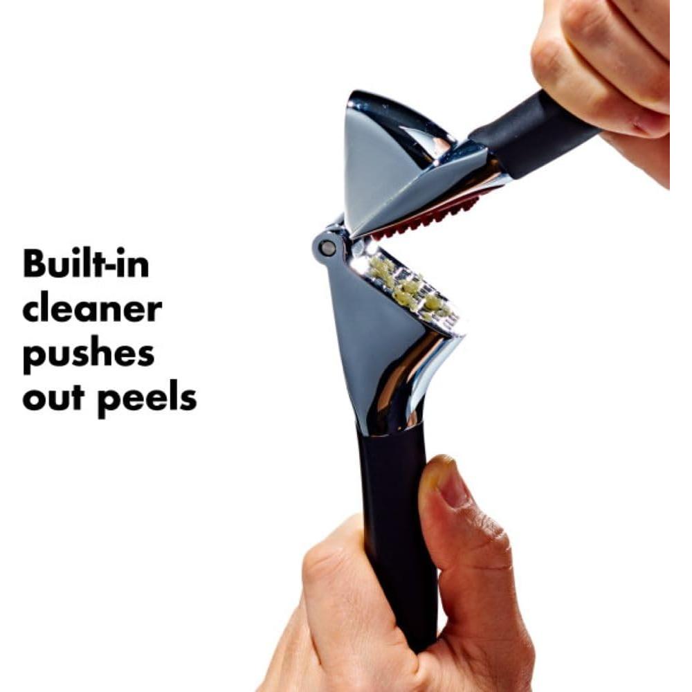 Prensa de Ajo OXO Good Grips Zinc Fundido Negra 385g