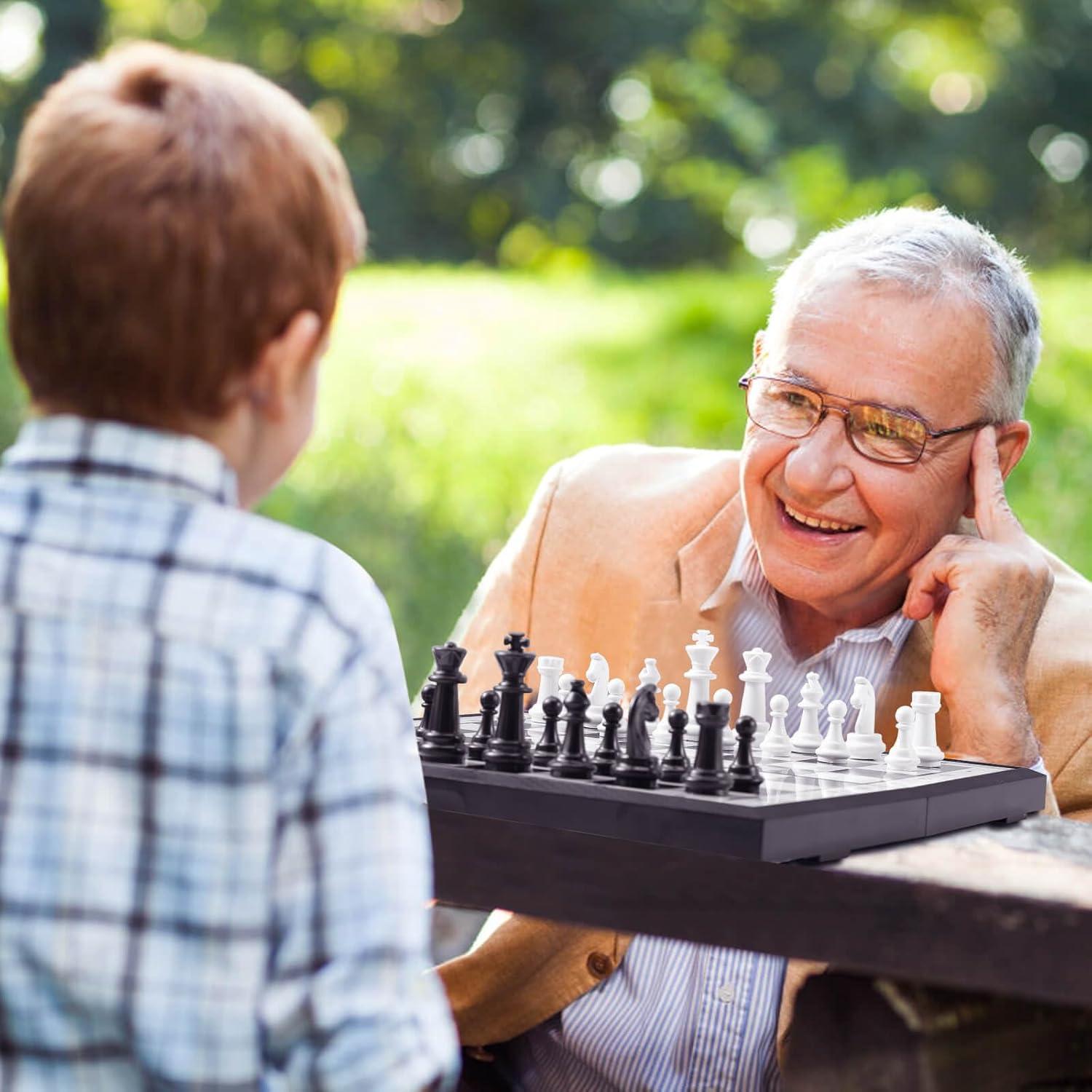 Juego de Ajedrez de Viaje FanVince Magnético Plegable 24 cm