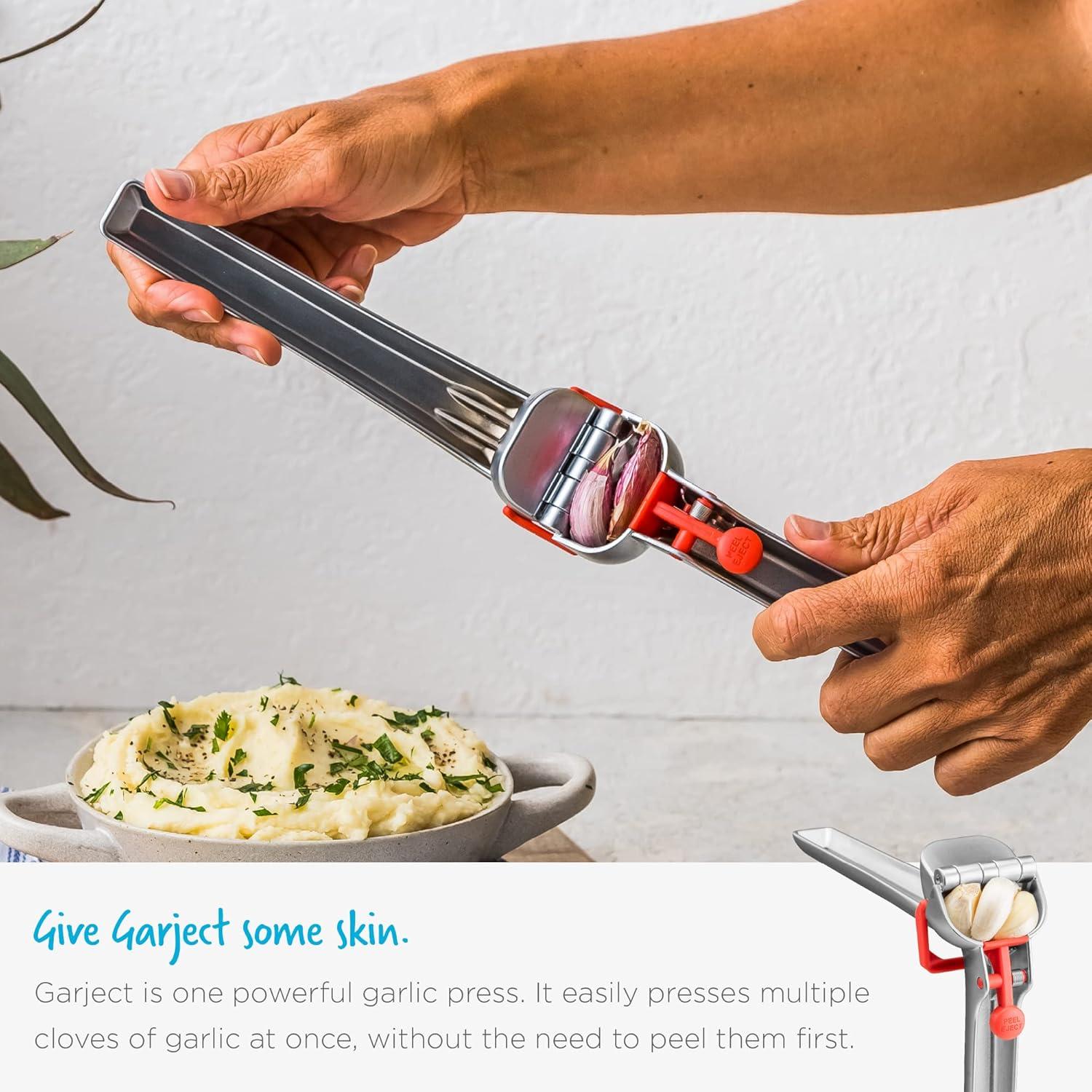 Prensa de Ajo Dreamfarm Garject 2-en-1 Zinc Negro