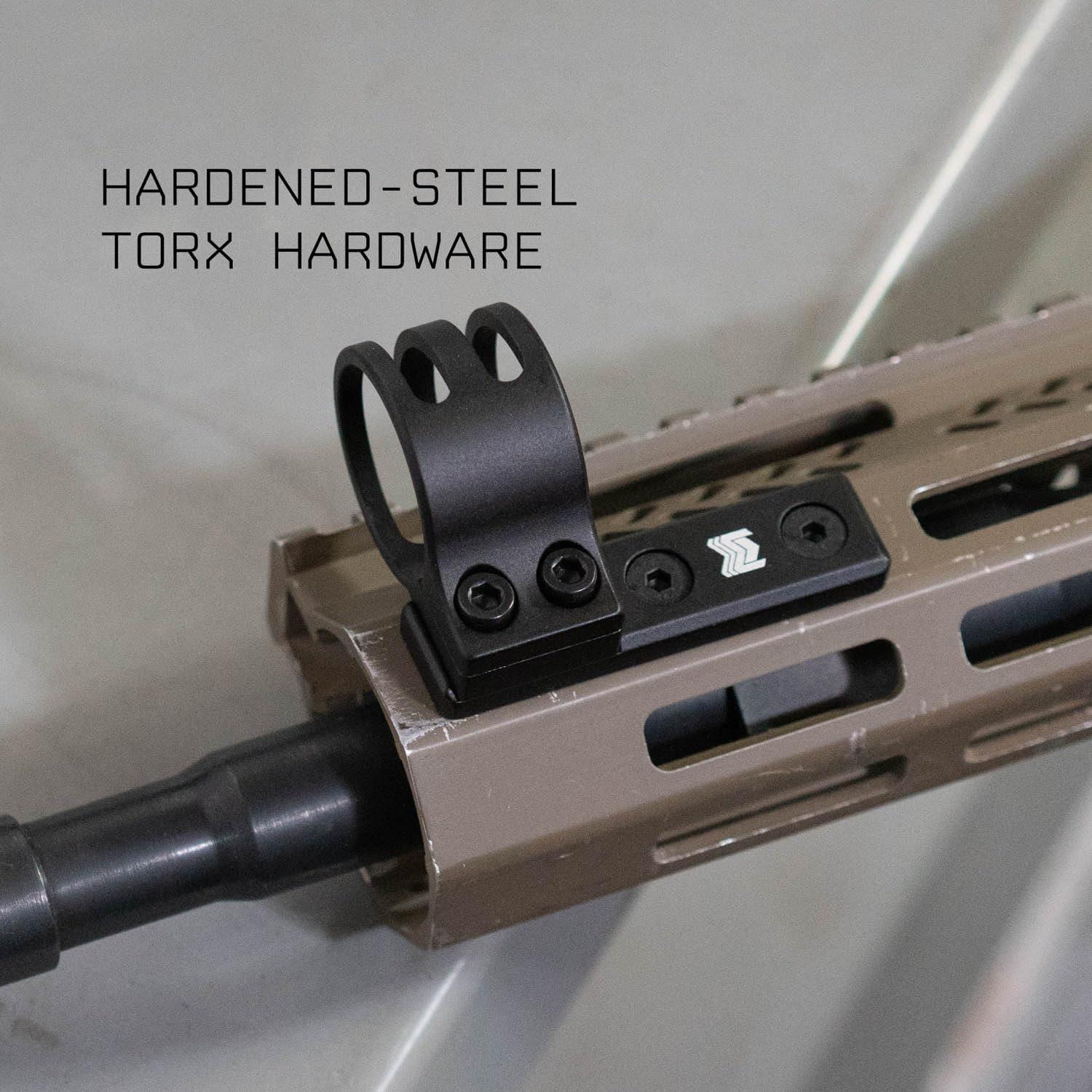 Soporte para Linterna Monstrum M-LOK 1 pulgada 45 grados