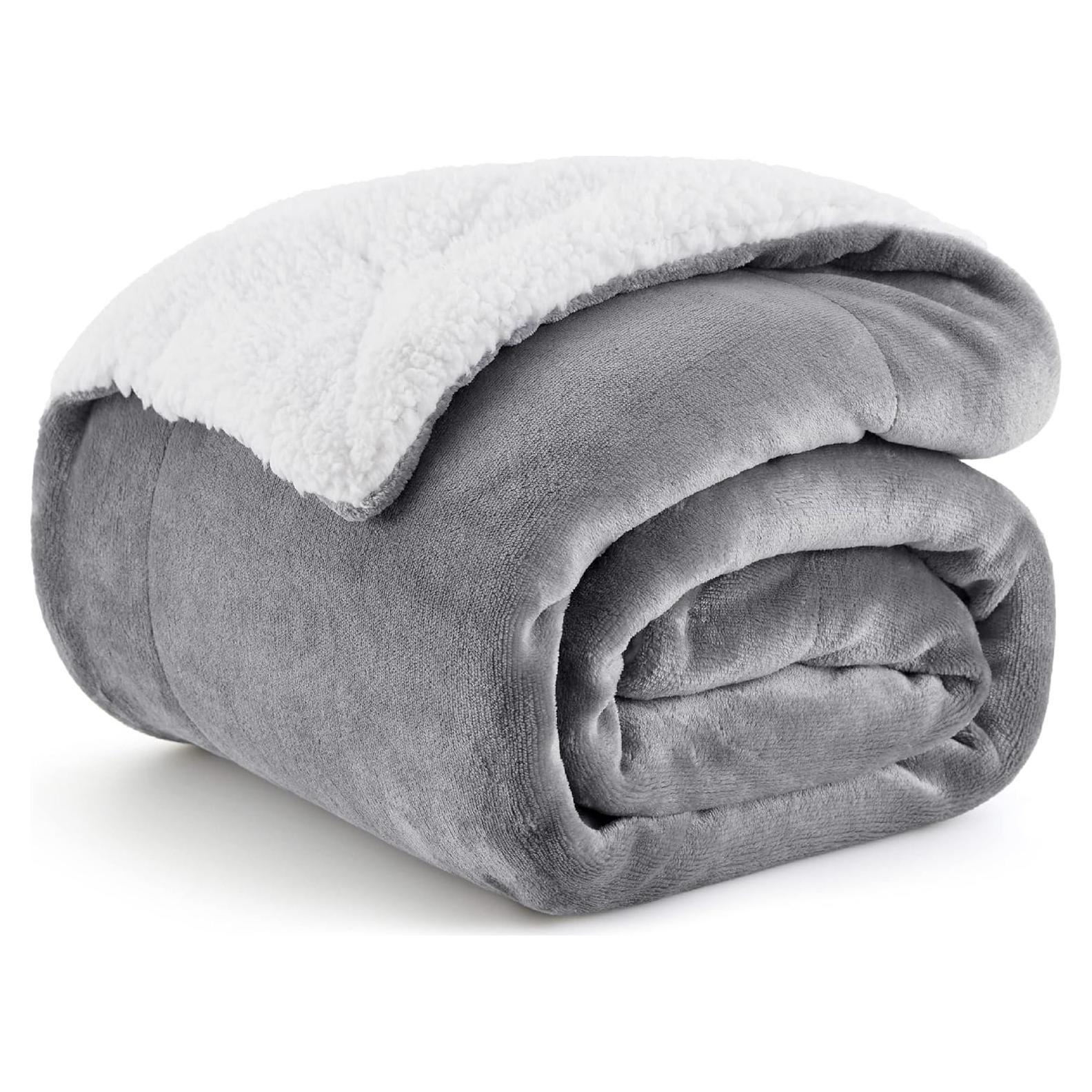 Manta de lana Sherpa Bedsure 127x152 cm Gris - Suave y Cálida