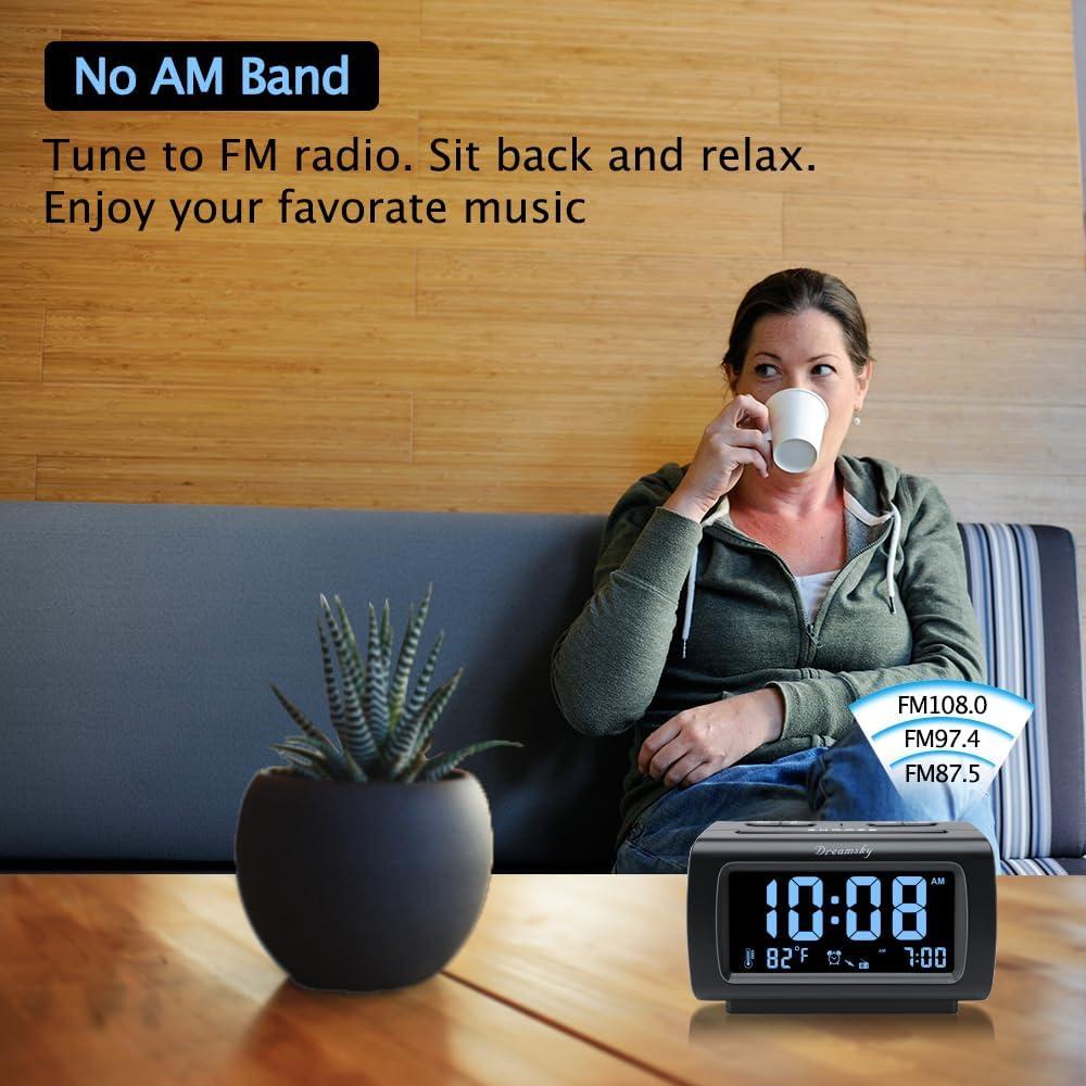 Reloj Despertador DreamSky DS206 con Radio FM y USB