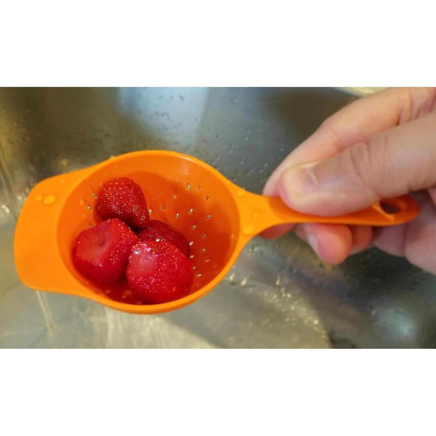 Juego de Coladores de Plástico Handy Housewares - 2 Piezas