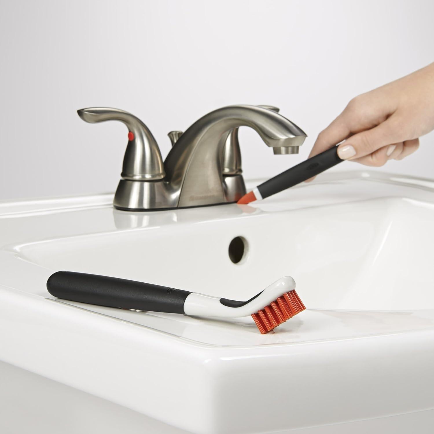 Juego de Cepillos de Limpieza Profunda OXO - 2 Piezas