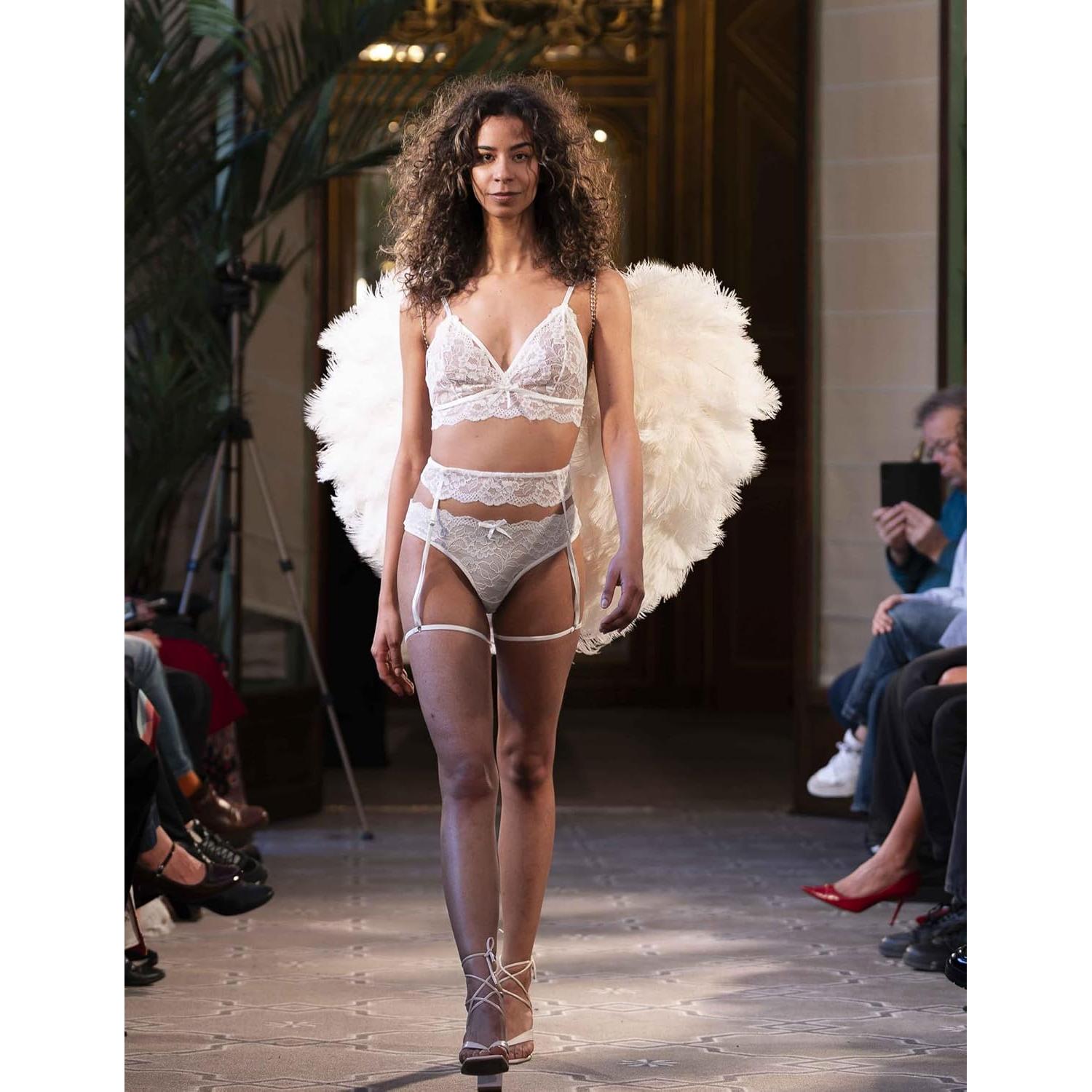 Conjunto de Lencería Sexy Avidlove con Cinturón y Bragas