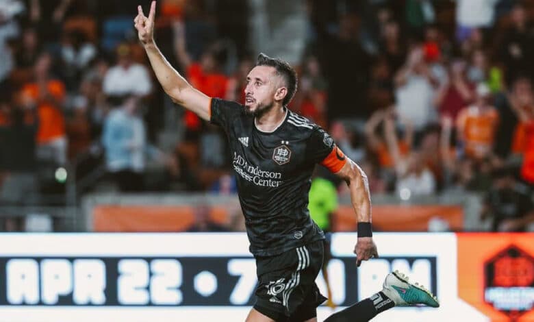 Héctor Herrera quiere retirarse con Pachuca o con Houston Dynamo