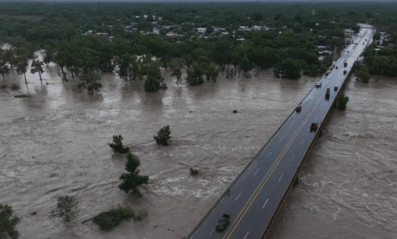 Se preparan en Tamaulipas para llegada de Beryl