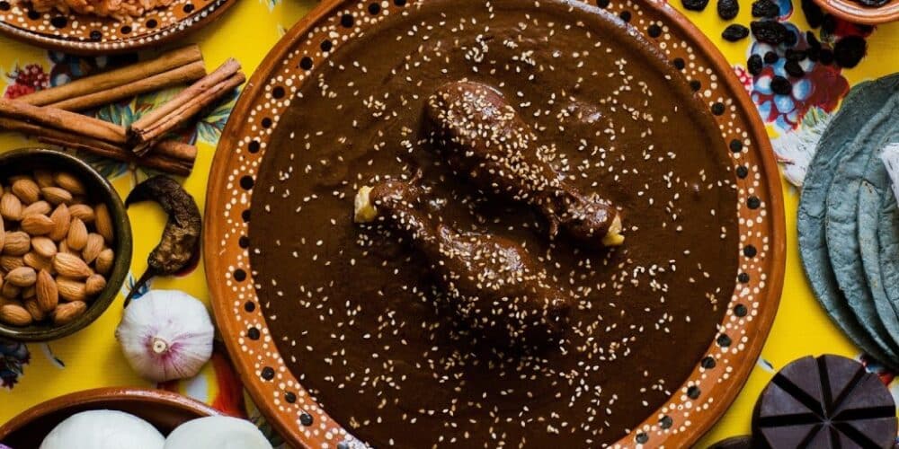 Mole Poblano Sencillo: Una Receta Tradicional Simplificada