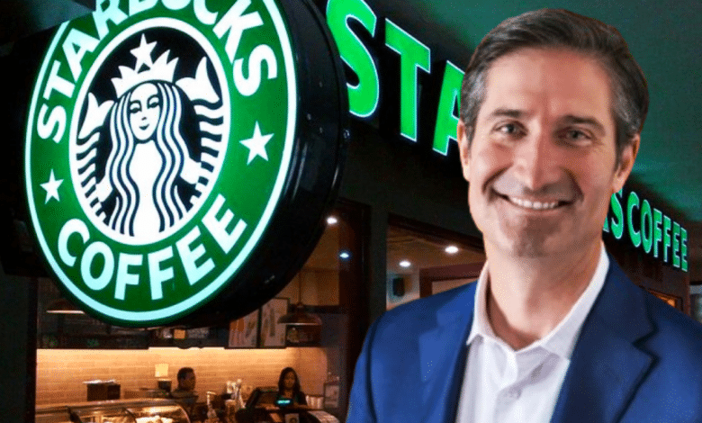 Starbucks anuncia cambio de CEO en medio de la caída de clientes y presiones de inversores