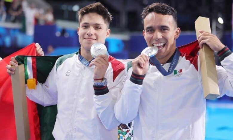 Mexicanos ganan medalla de plata en trampolín 3 metros sincronizados