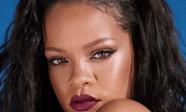 Rihanna lanza nueva línea de lencería