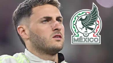 Santiago Giménez tunde a ex técnico de la Selección Mexicana