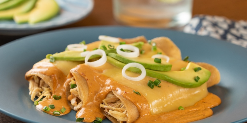 Enchiladas suizas rojas: El sabor de México en tu cocina