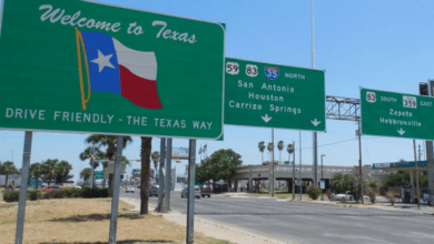 El 8 de diciembre de 2025, el presidente de Estados Unidos, Donald J. Trump, advirtió que aplicará un arancel adicional del 5 % a las importaciones mexicanas si México no entrega de inmediato más agua —destinada a agricultores de Texas— bajo las obligaciones del Tratado Internacional de Aguas de 1944.