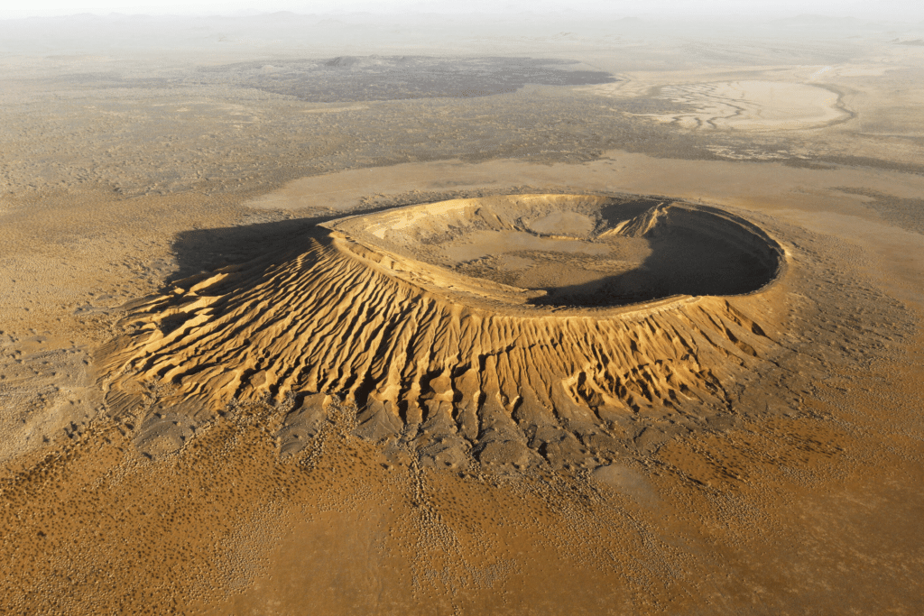 Reserva El Pinacate,Gran Desierto de Altar,turismo Sonora,turismo alternativo México,destinos secretos México,cráter El Elegante,dunas de Sonora,ecoturismo México,desierto sonorense,Patrimonio UNESCO México,turismo aventura,viajes noroeste México.