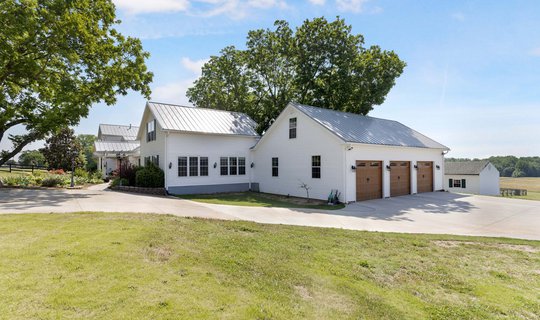 White garage addition