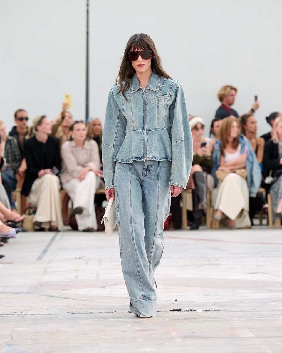 Gestuz’s SS27 Collection Made Me Want To Dress Like I’m In A ’70s Movie