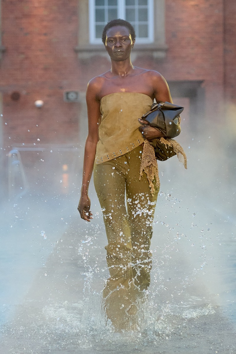 Deadwood AW25: Walking on Water at Copenhagen Fashion Week