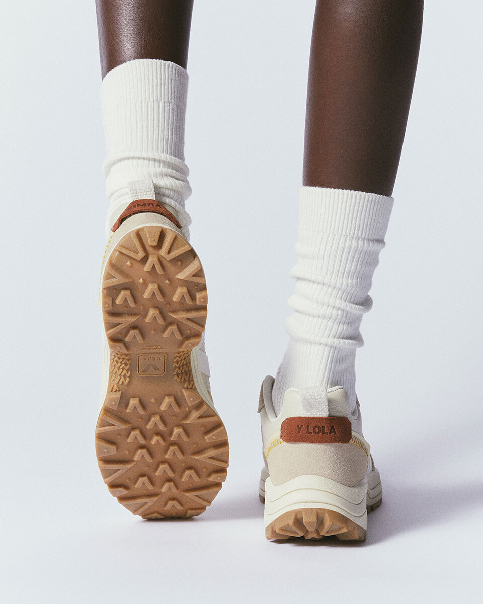 The Must-Have BIMBA Y LOLA x VEJA Sneaker Collection