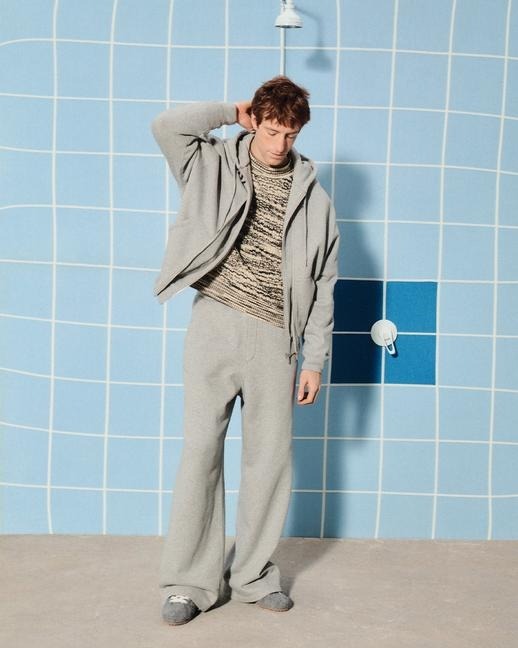 Axel Arigato Keeps It Low-key With The New Tact Runner