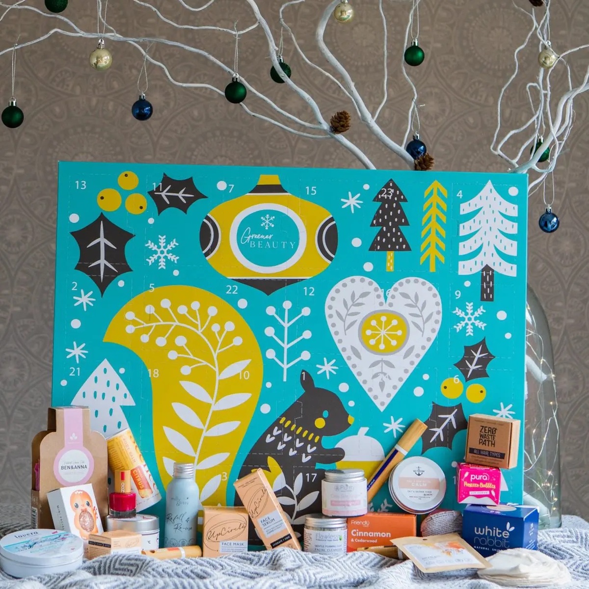 Greener Beauty Launches Its 2022 Plastic-Free Advent Calendar 