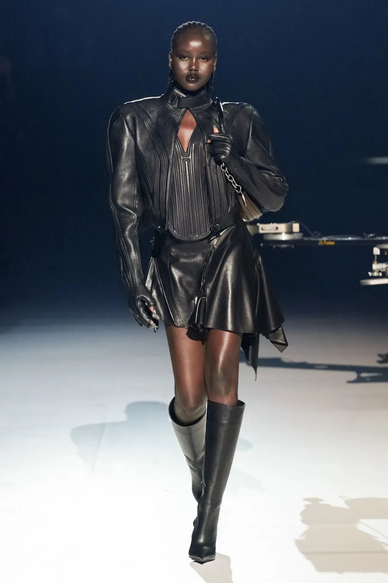 Mugler’s FW23 Runway Return Gave Serious Attitude