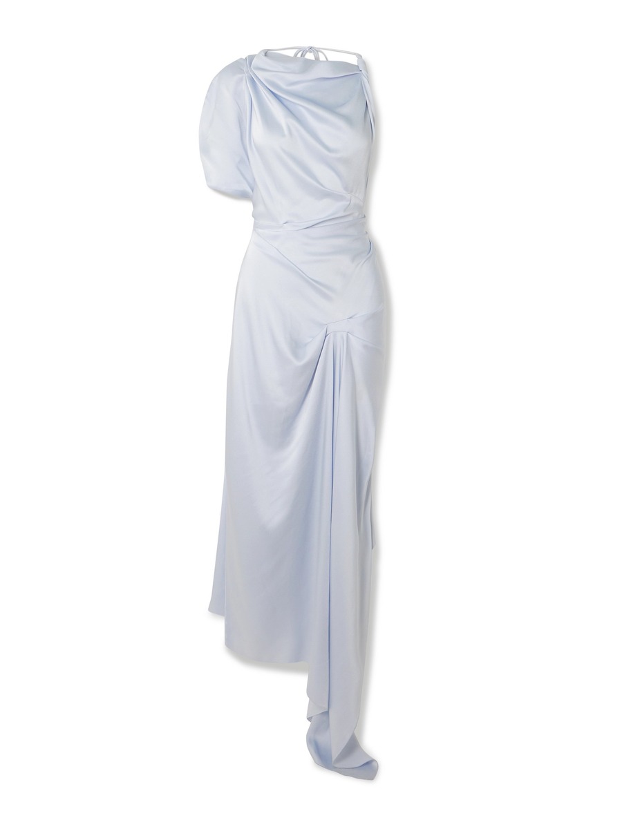 Victoria Beckham Drops Exclusive Capsule With NET-A-PORTER