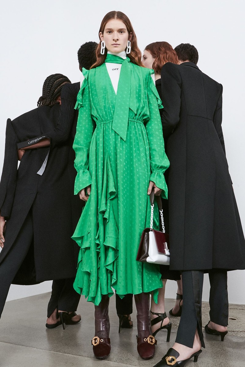 Off-White Unveils Opulent Pre-Fall 2020 Women’s Collection 