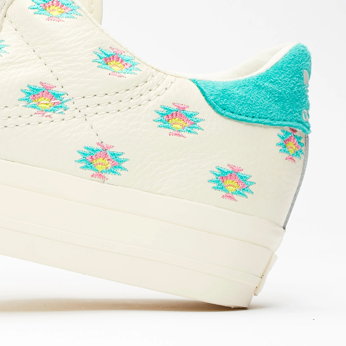 AriZona Iced Tea x Adidas Originals Are Back Again For A New Retail Release!