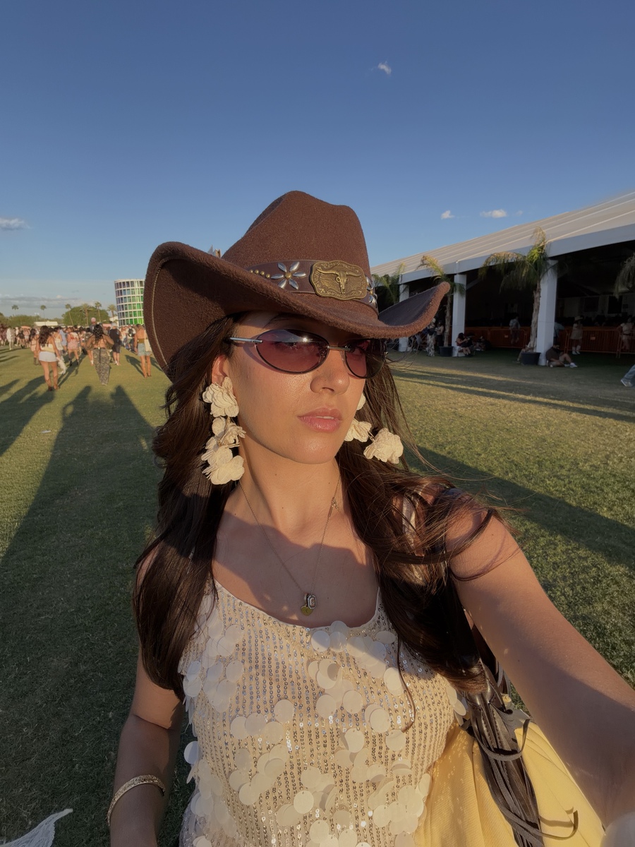 MELLER Wants Festival Season To Start the Second You Put The Sunglasses On